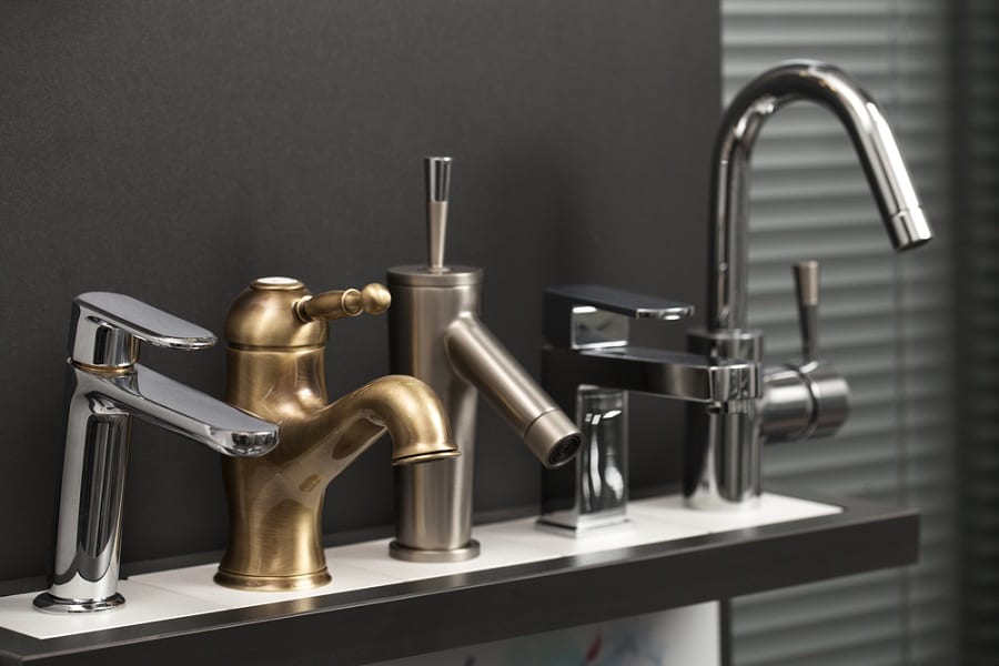 Bathroom Faucets Vs. Kitchen Faucets: What’s The Difference?