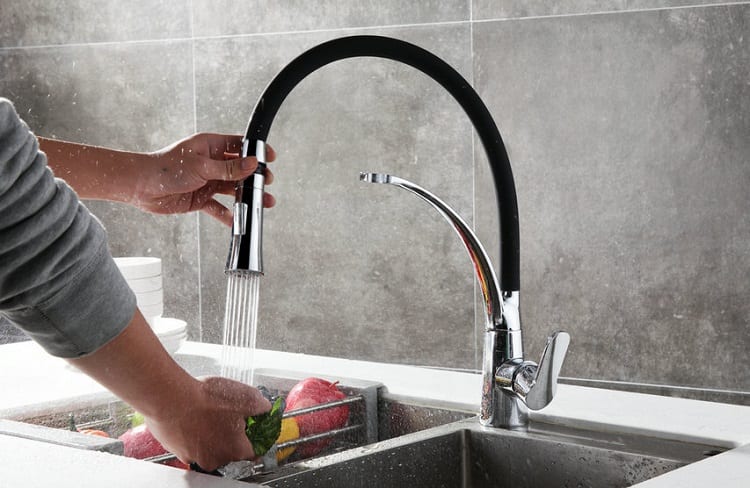 Bathroom Faucets Vs Kitchen Faucets What S The Difference