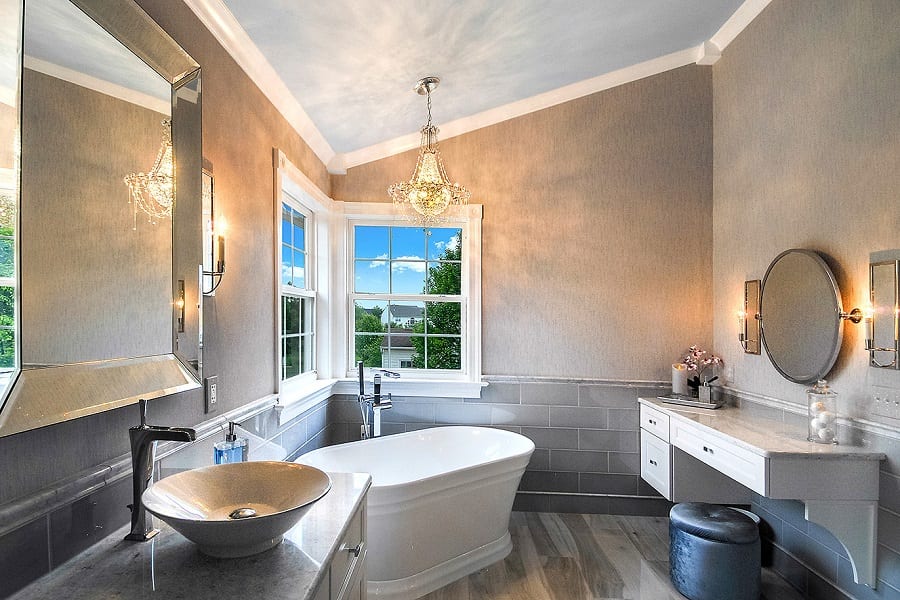 Bathroom Remodeling: The Ultimate Guide