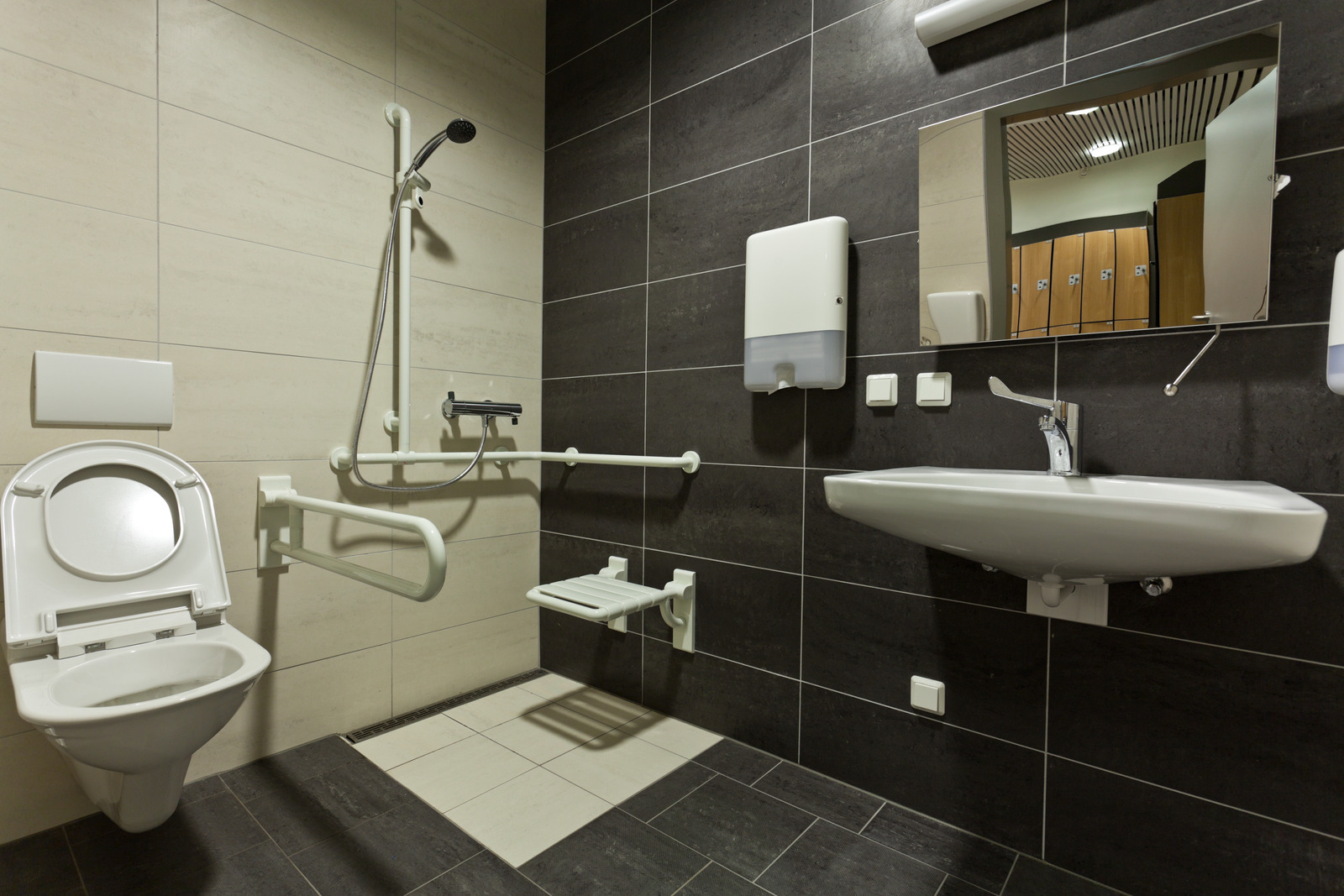 Understanding ADA Shower Valve Height Requirements And Its Impact On Bathroom Design 2