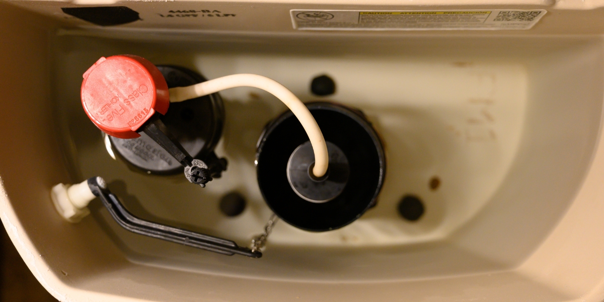 Toilet Maintenance 101: Adjusting Your Toilet Float 1
